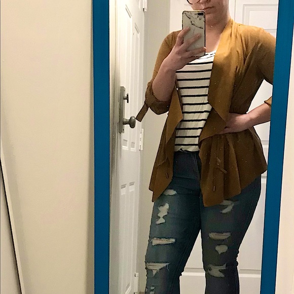 Meet Marissa - Picture 3 of 3